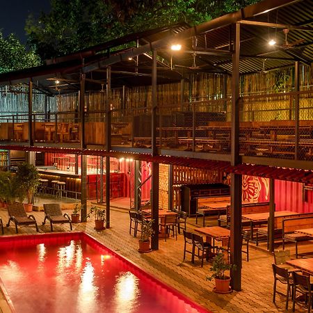 Beach Box Hotel Baga Gosavvy Collection Exterior photo
